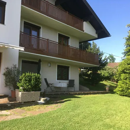 Ferienwohnung Zechner Velden am Woerthersee Exterior photo
