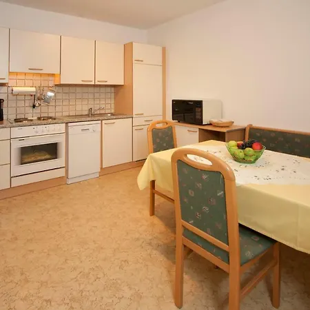 Ferienwohnung Zechner Velden am Woerthersee Exterior photo